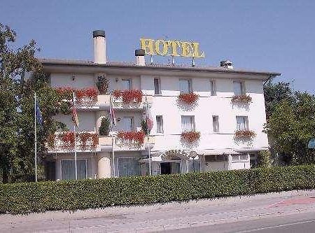 Hotel Al Sole Preganziol Kültér fotó